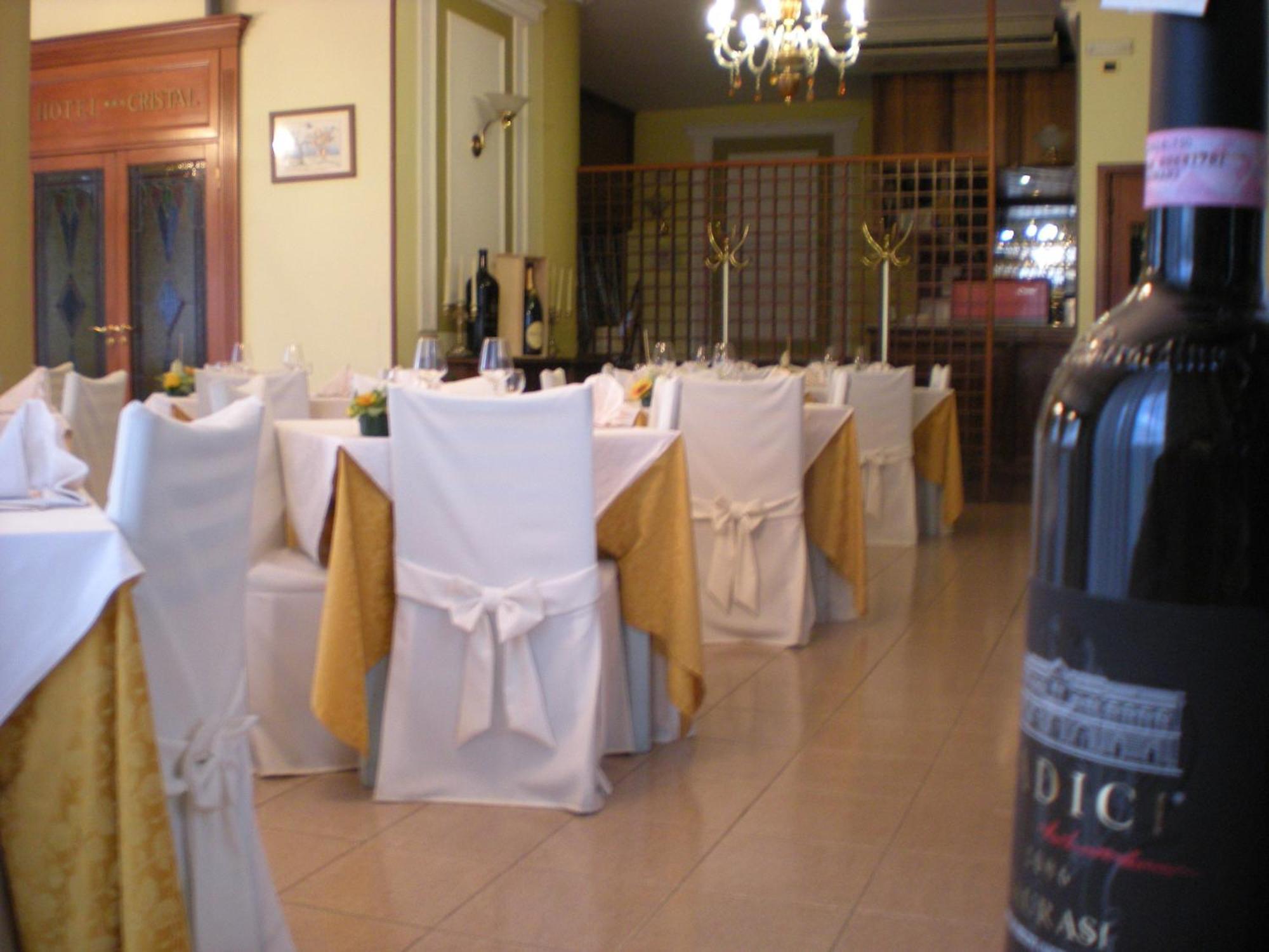 Cristal Hotel Manocalzati Exterior photo