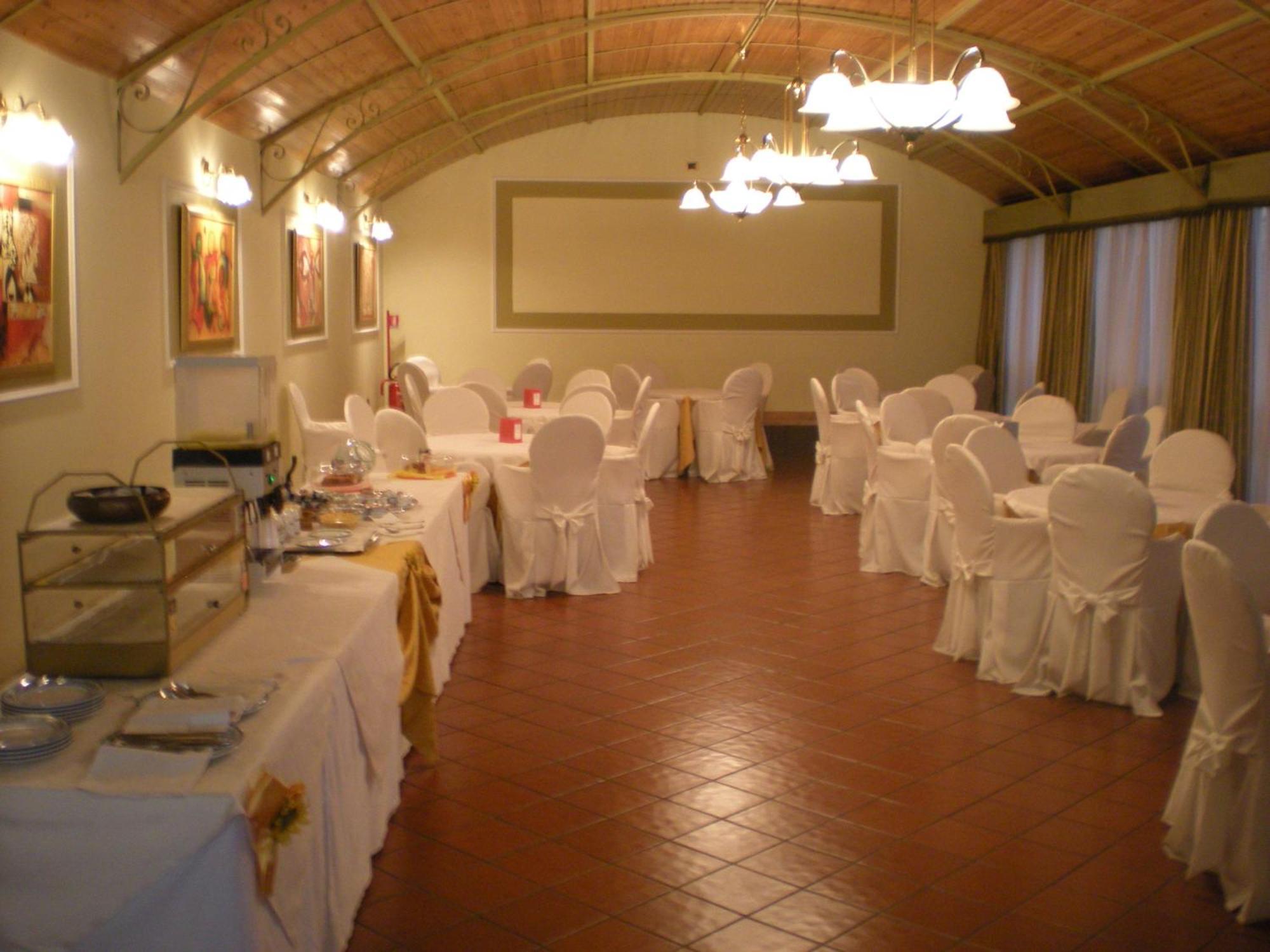 Cristal Hotel Manocalzati Exterior photo