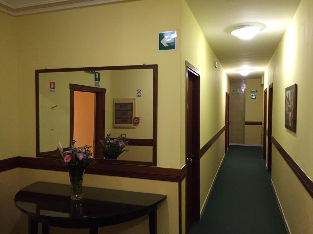 Cristal Hotel Manocalzati Exterior photo