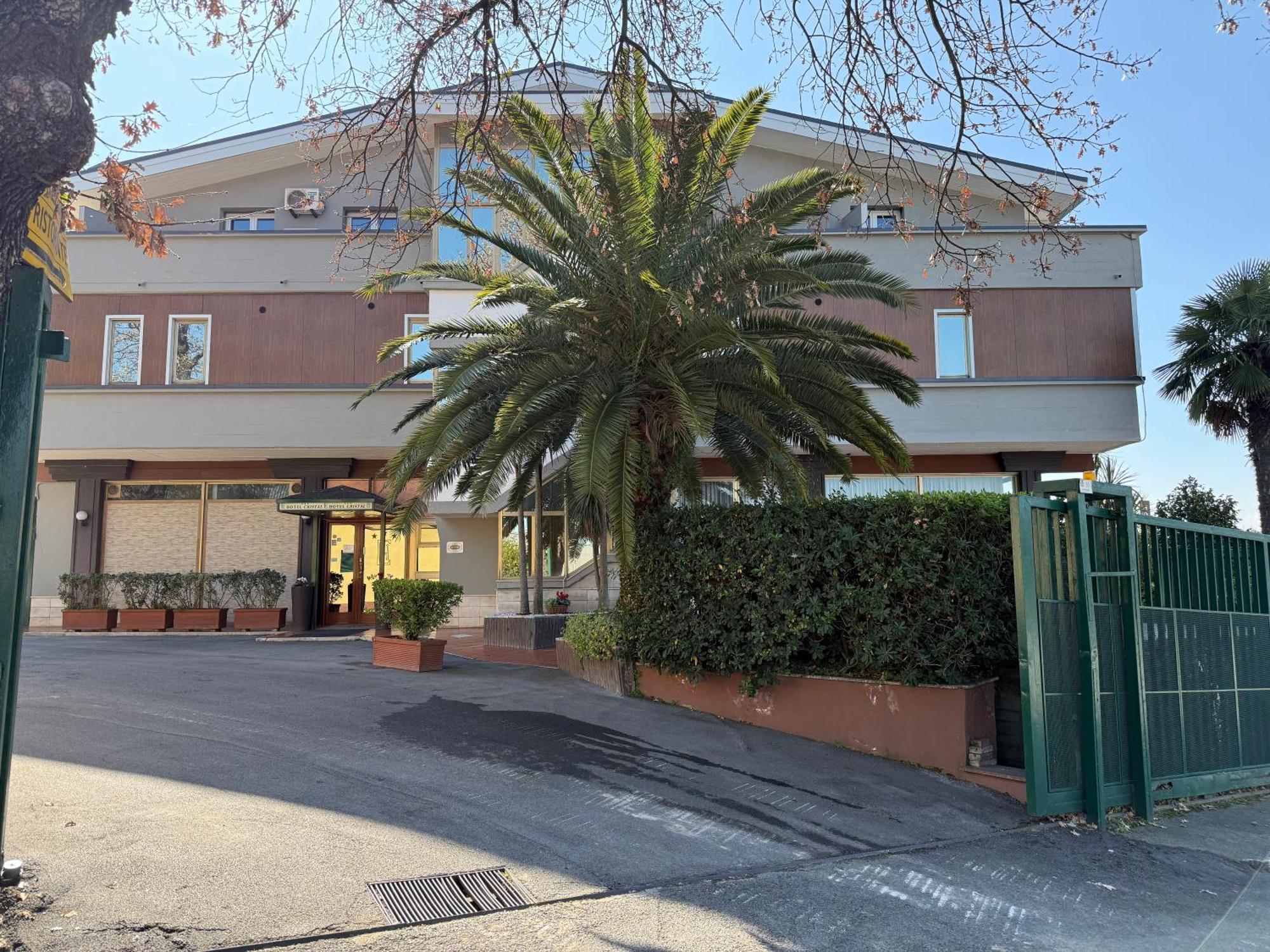 Cristal Hotel Manocalzati Exterior photo